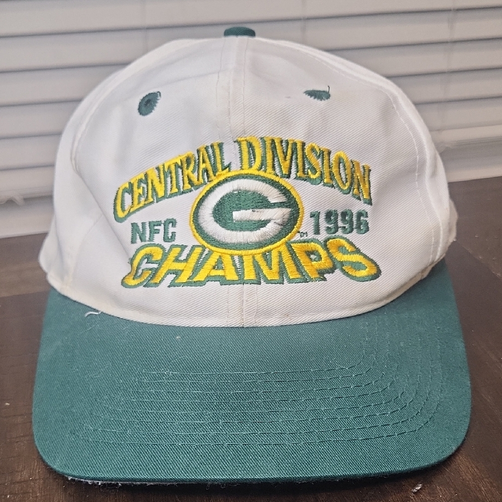Green Bay Packers NFC Cental Champs Cap - White and Green